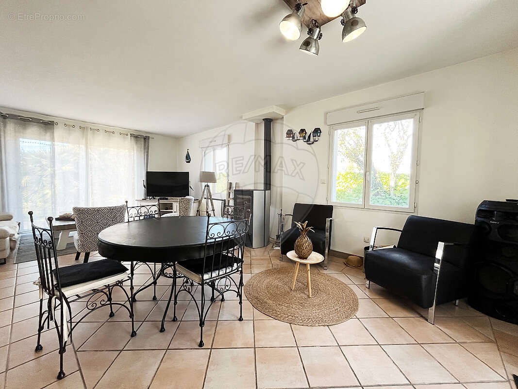 Maison à SAINT-SULPICE-DE-ROYAN