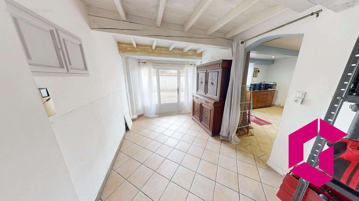 Maison à BAS-EN-BASSET