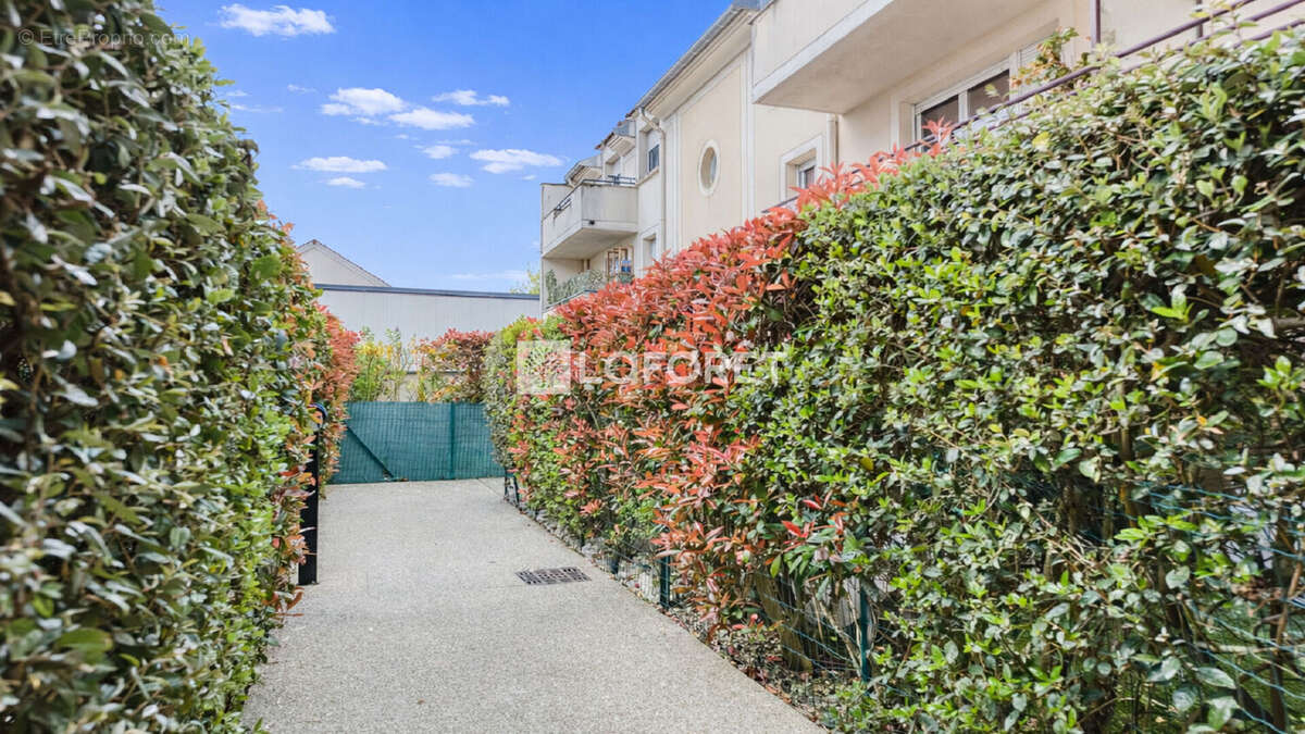 Appartement à PONTAULT-COMBAULT