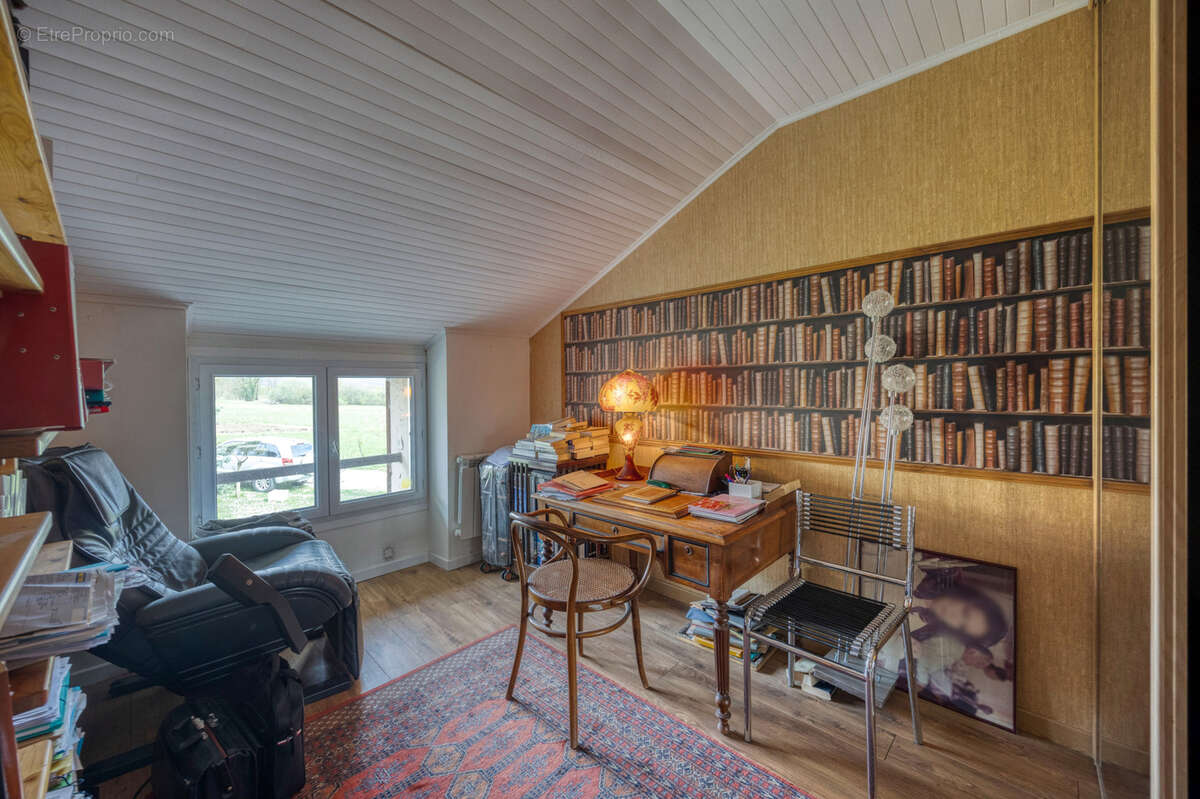 Maison à SAINT-ISMIER