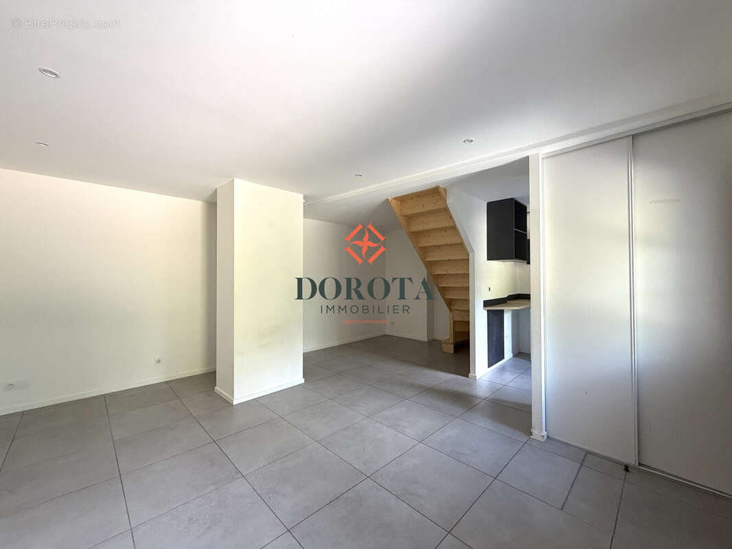 Appartement 41 m² à Saint-Ismier  - photo 7