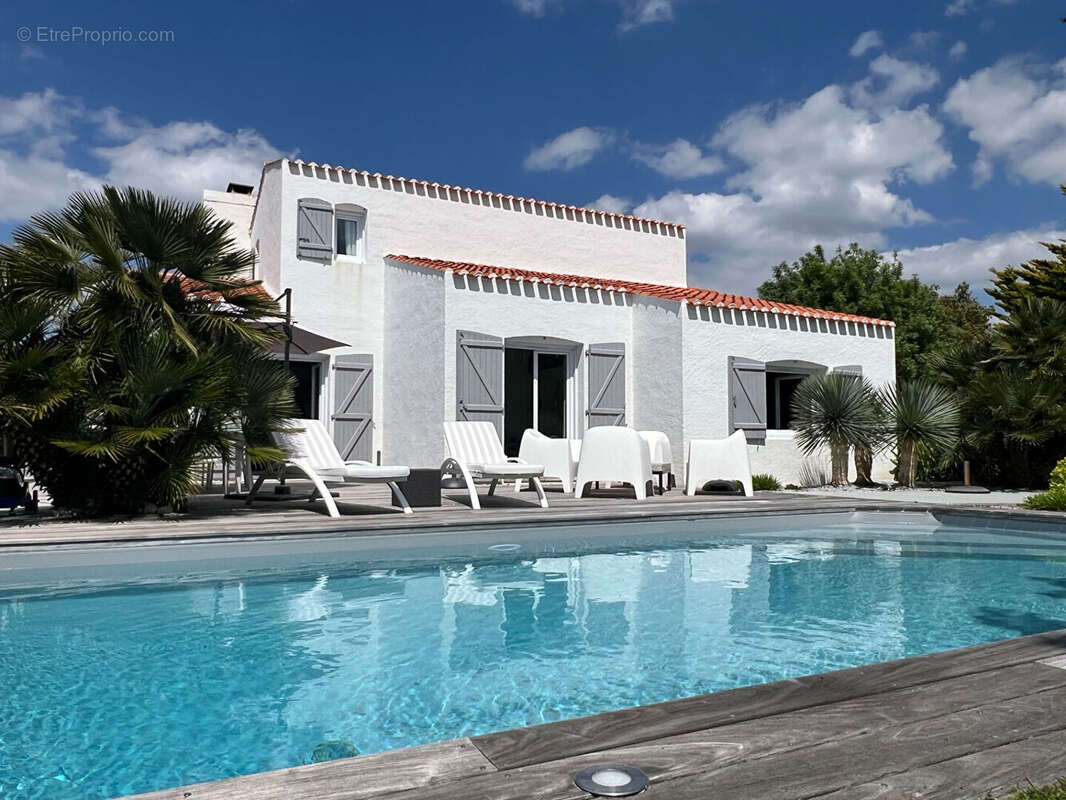 Maison à TALMONT-SAINT-HILAIRE