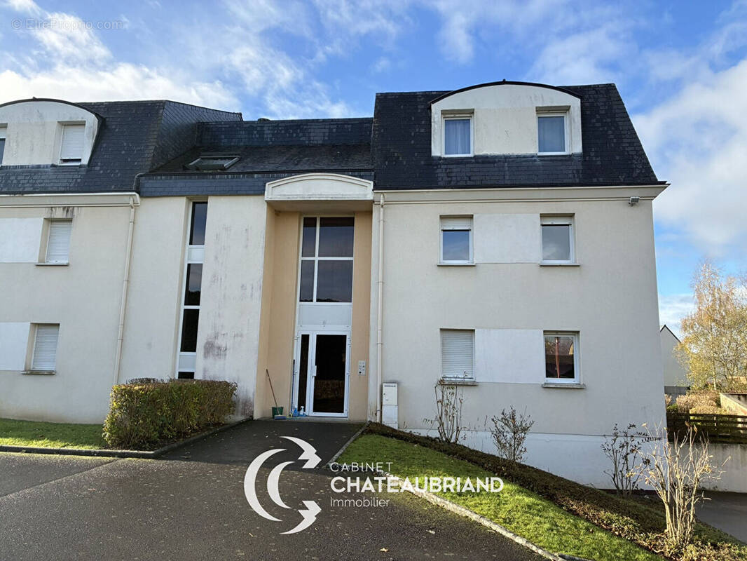 Appartement à SENS-DE-BRETAGNE