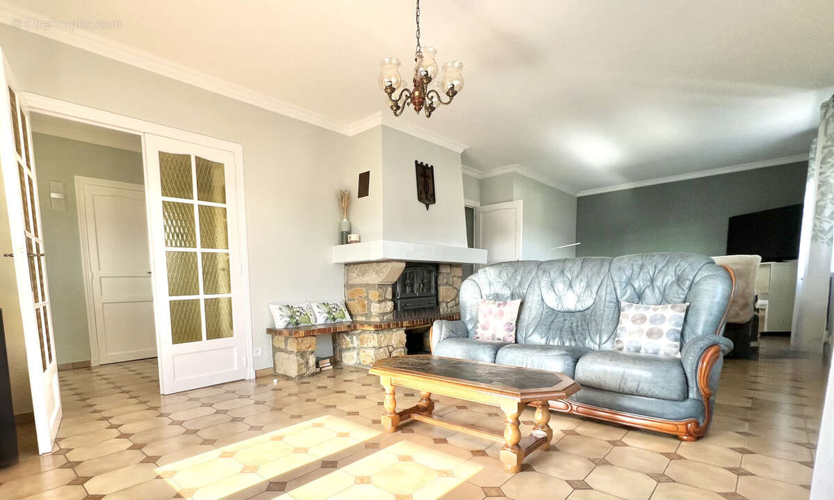 Maison à SAINT-MARCELLIN-EN-FOREZ