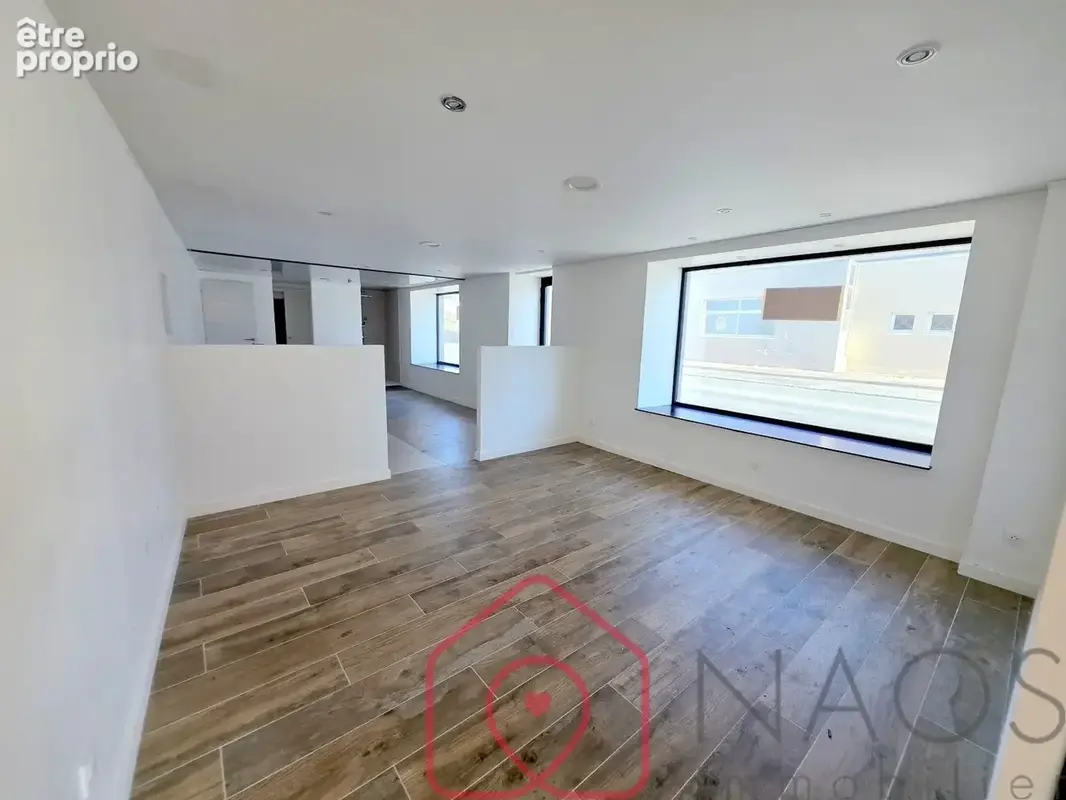 St Jean De Braye ensemble immobilier très atypique de 390m2 hab sur 1513m2 de terrain clos - photo 16