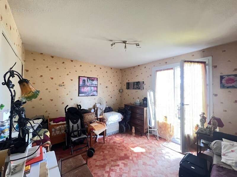 Maison à CHAPTELAT