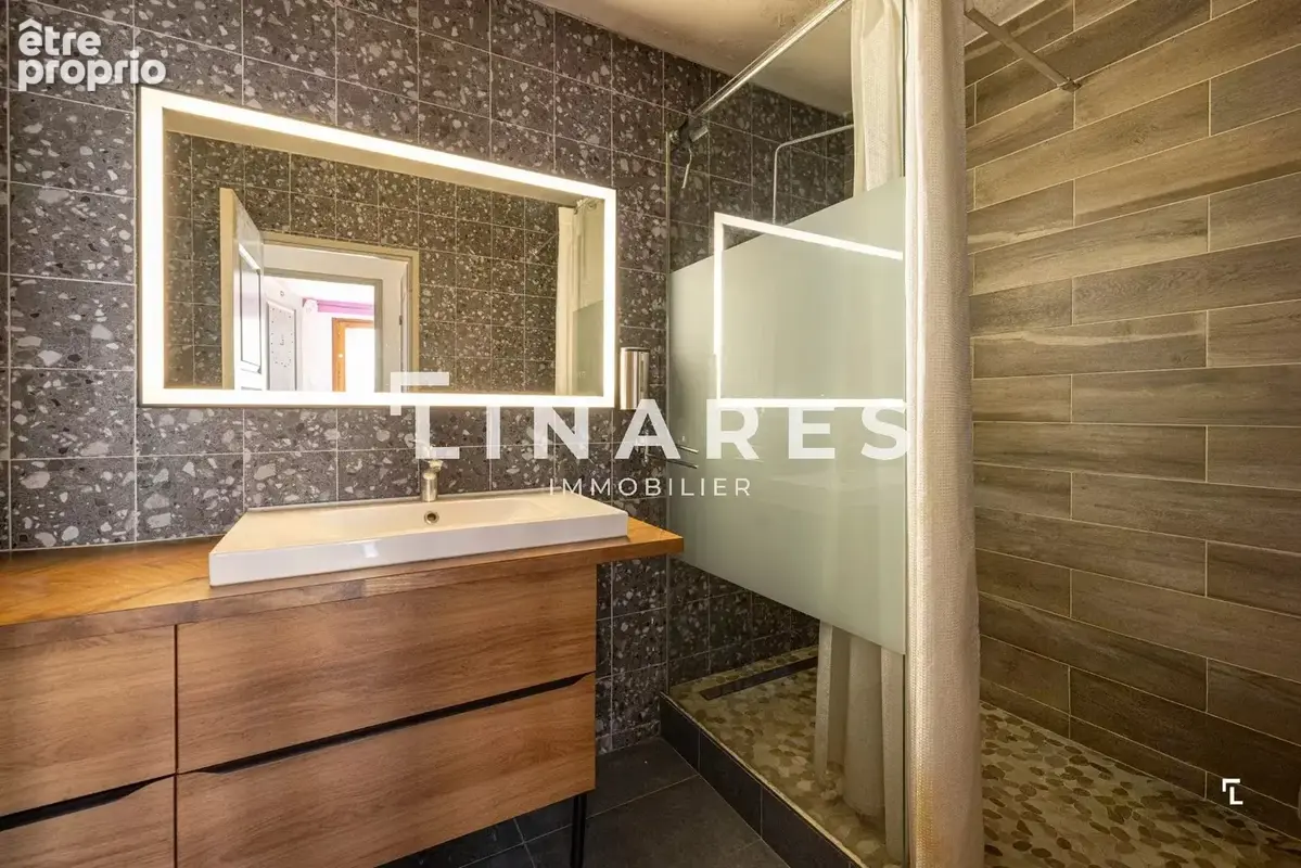 LE MÉDICIS - Appartement T4 de 75m2 - Balcon - Cave - 13003 DESIRE CLARY - photo 5