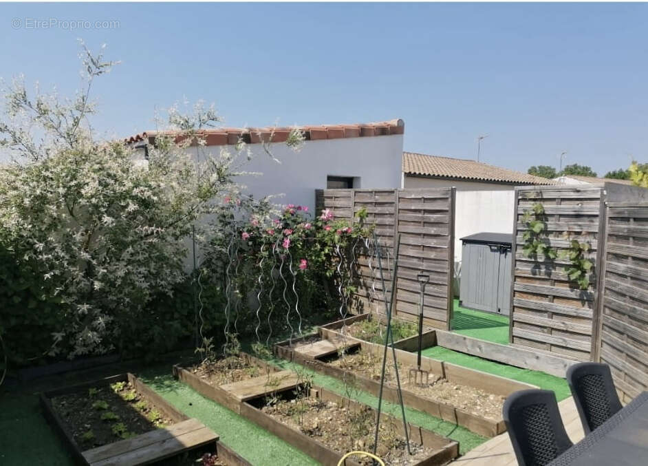 Maison à AIGREFEUILLE-D'AUNIS