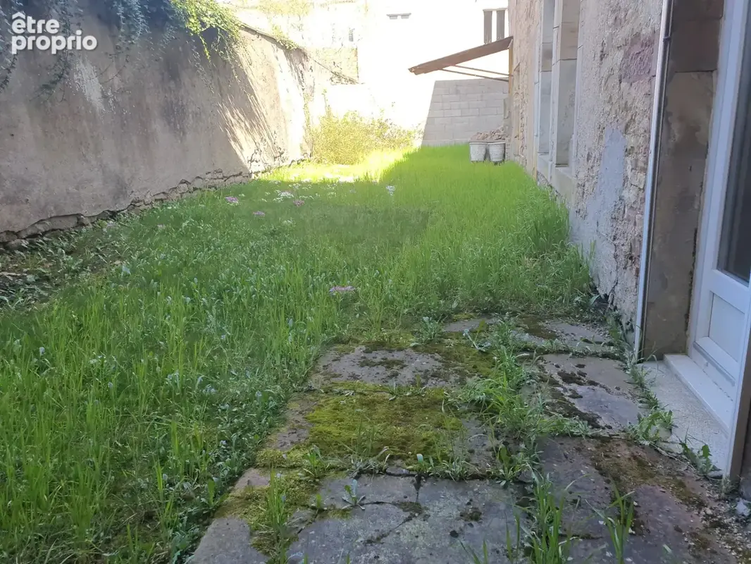 Dpt Vosges (88), à vendre RAMBERVILLERS immeuble T15 de 280 m2 à rénover en 5 ou 6 appartements avec cour - photo 57