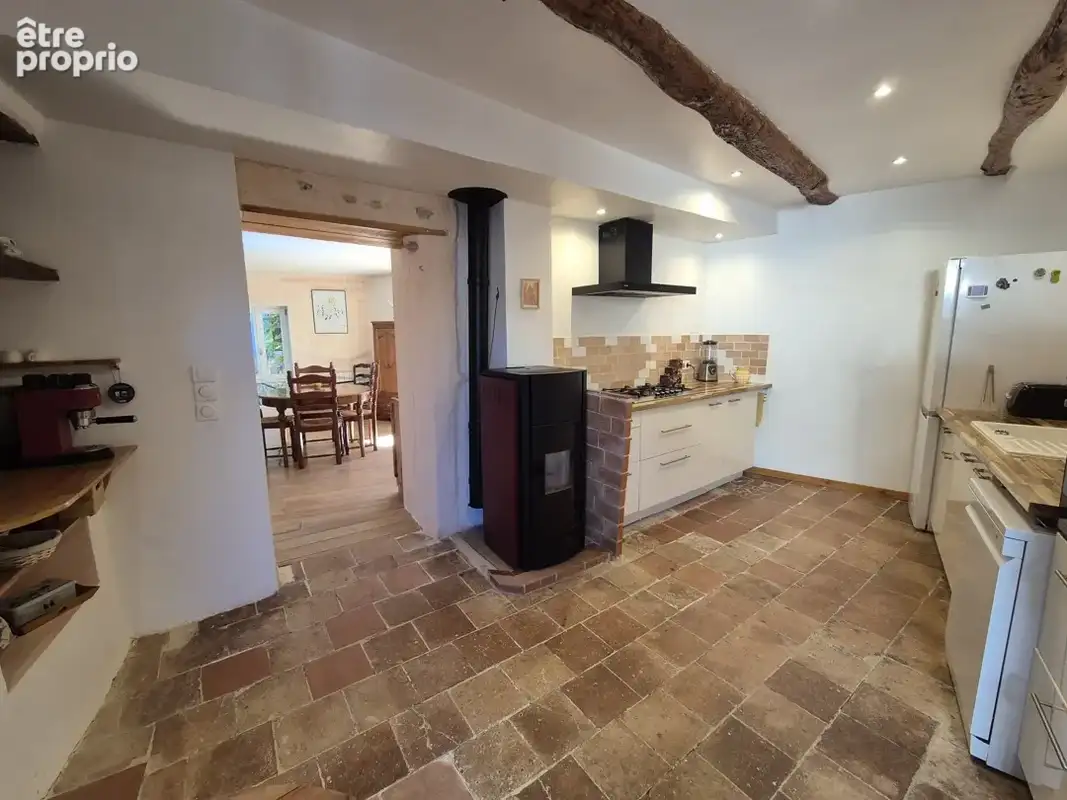 Une maison d’exception, chargée d’histoire et de caractère. - photo 12