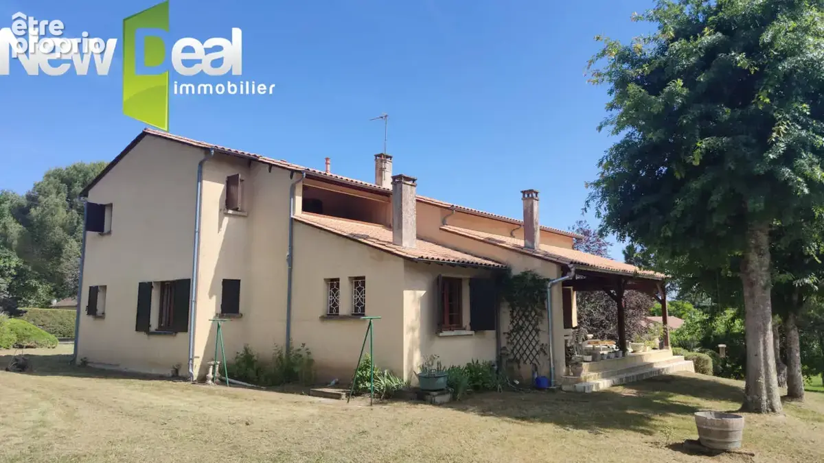 Maison T6 - 220 m² avec étang - photo 13
