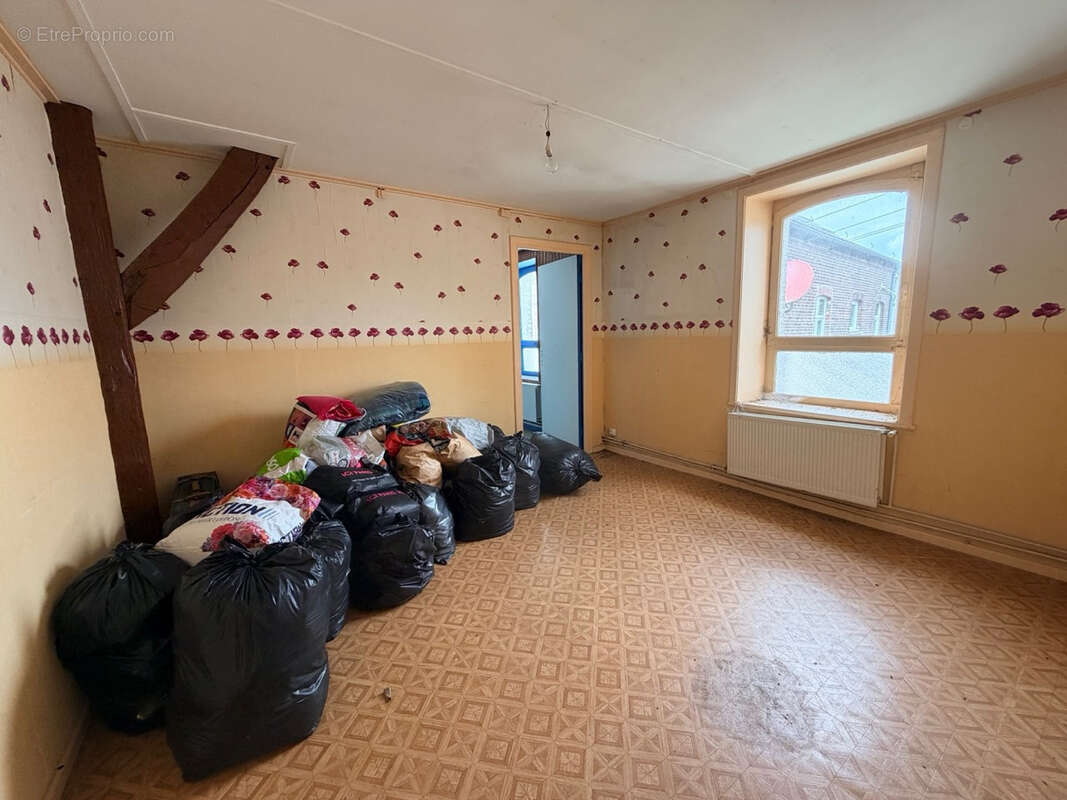 Appartement à JEUMONT