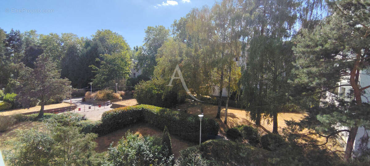 Bel appartement 4 pièces Résidence Le Jardin des Lys Les Ulis - photo 7