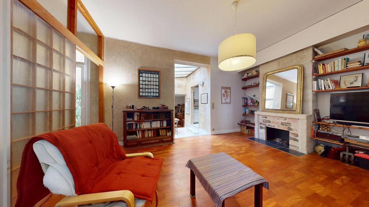 Photo 1 - Appartement à BORDEAUX