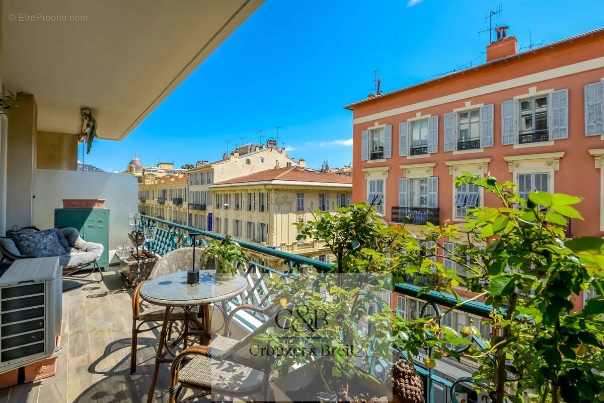 Appartement à NICE