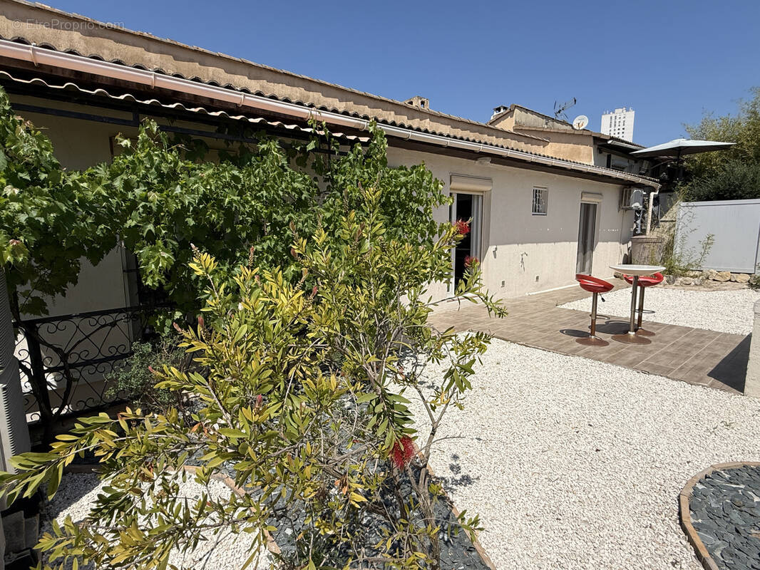 Maison à NIMES