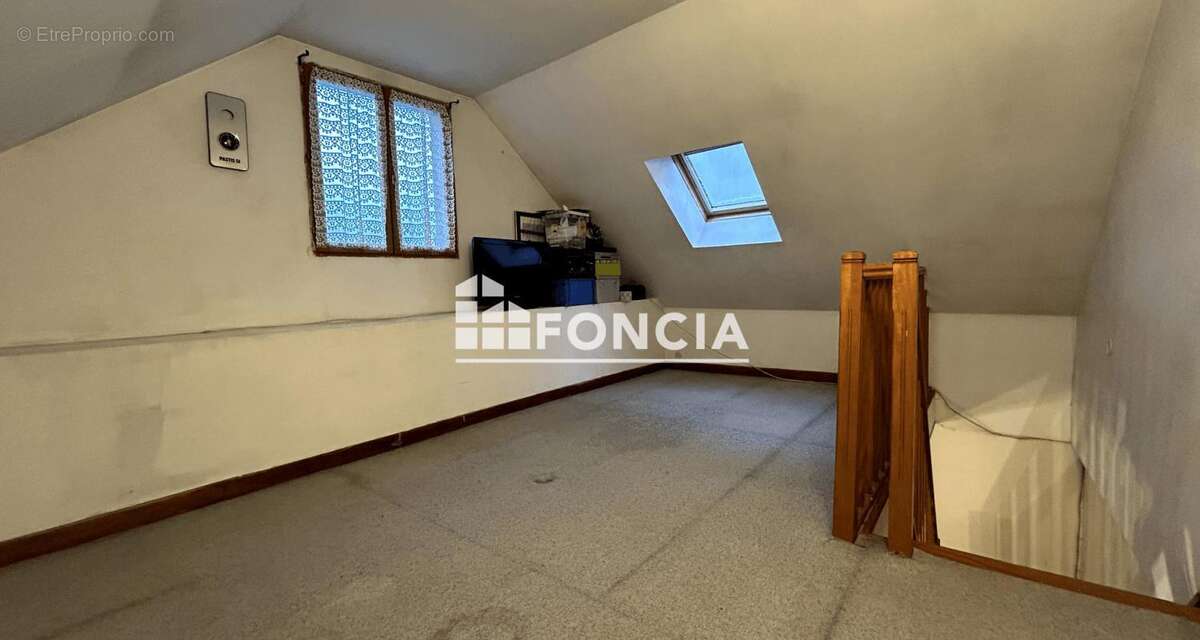 Maison à CORBEIL-ESSONNES