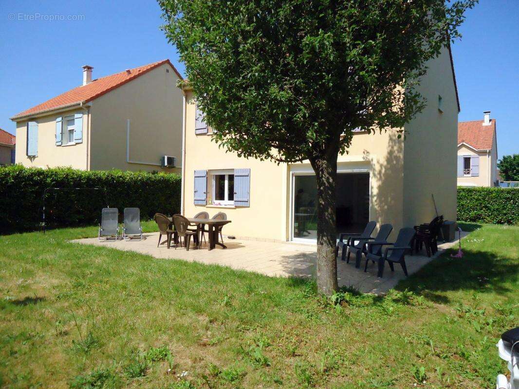 SARCELLES - Maison 7 pièces / 5 chambres - 132 m2- 481 000 € FAI - photo 17