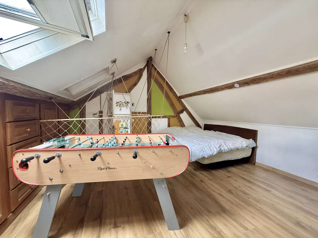 Maison 105 m² à Chaumont-En-Vexin  - photo 9
