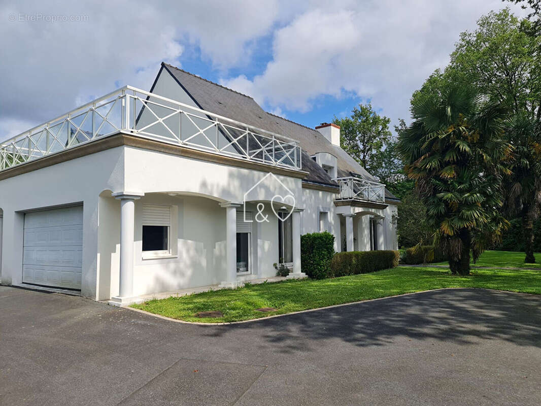 Maison à LA CHAPELLE-SUR-ERDRE