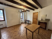 Appartement à PEILLE