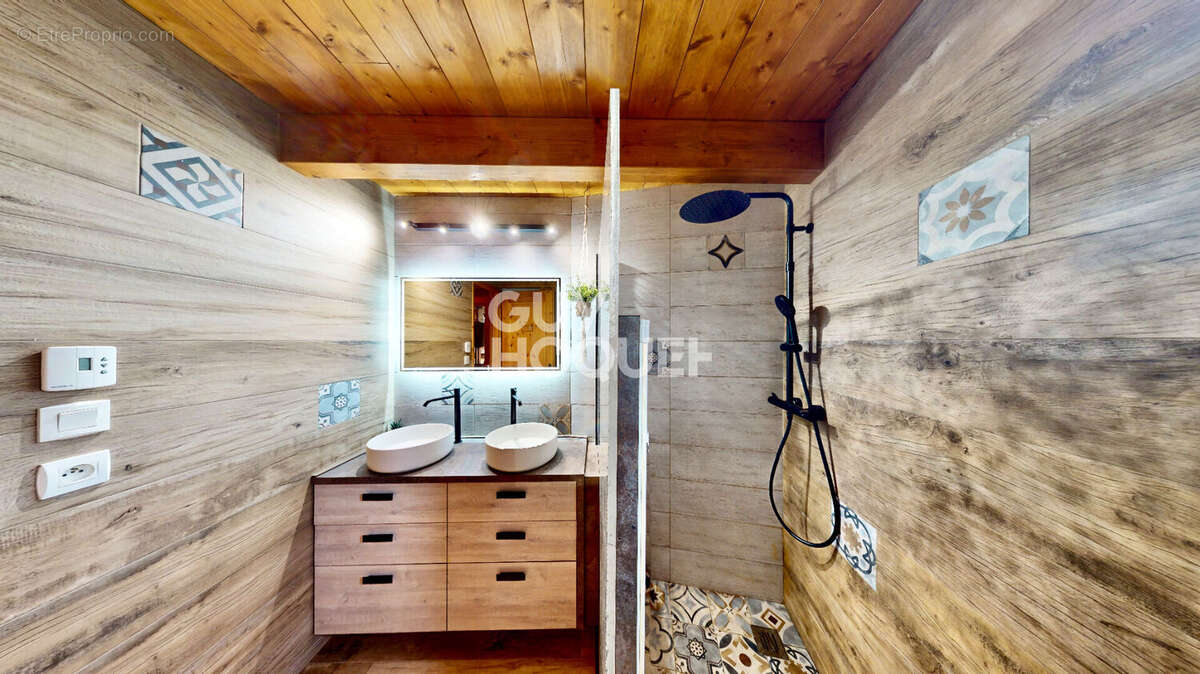 Maison à SAINT-EUSTACHE