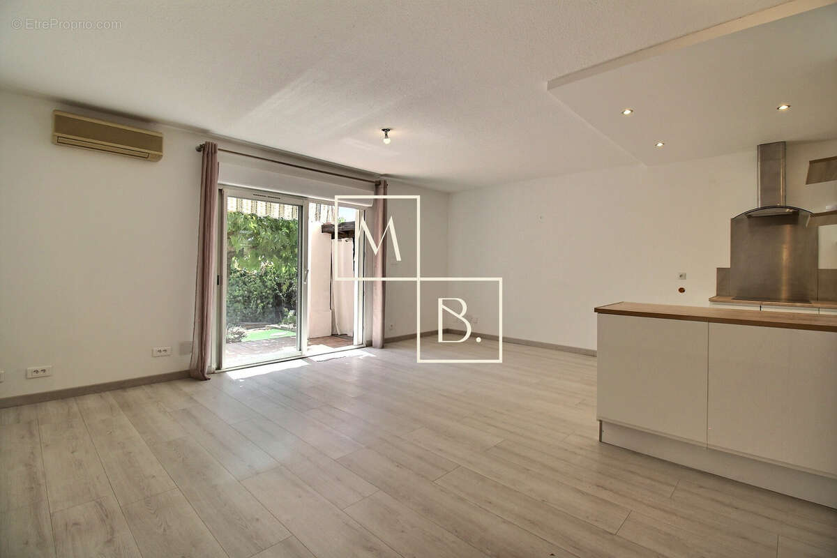 MONTPELLIER, La Martelle, secteur Montpellier Village, Appartement DUPLEX 3 pièces avec jardin privatif et par - photo 9