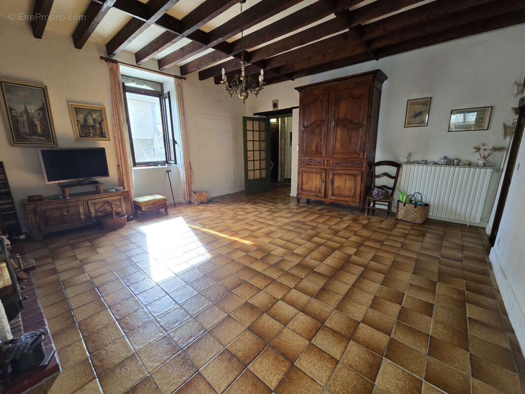 Maison 210 m2 -4 chambres- - photo 5