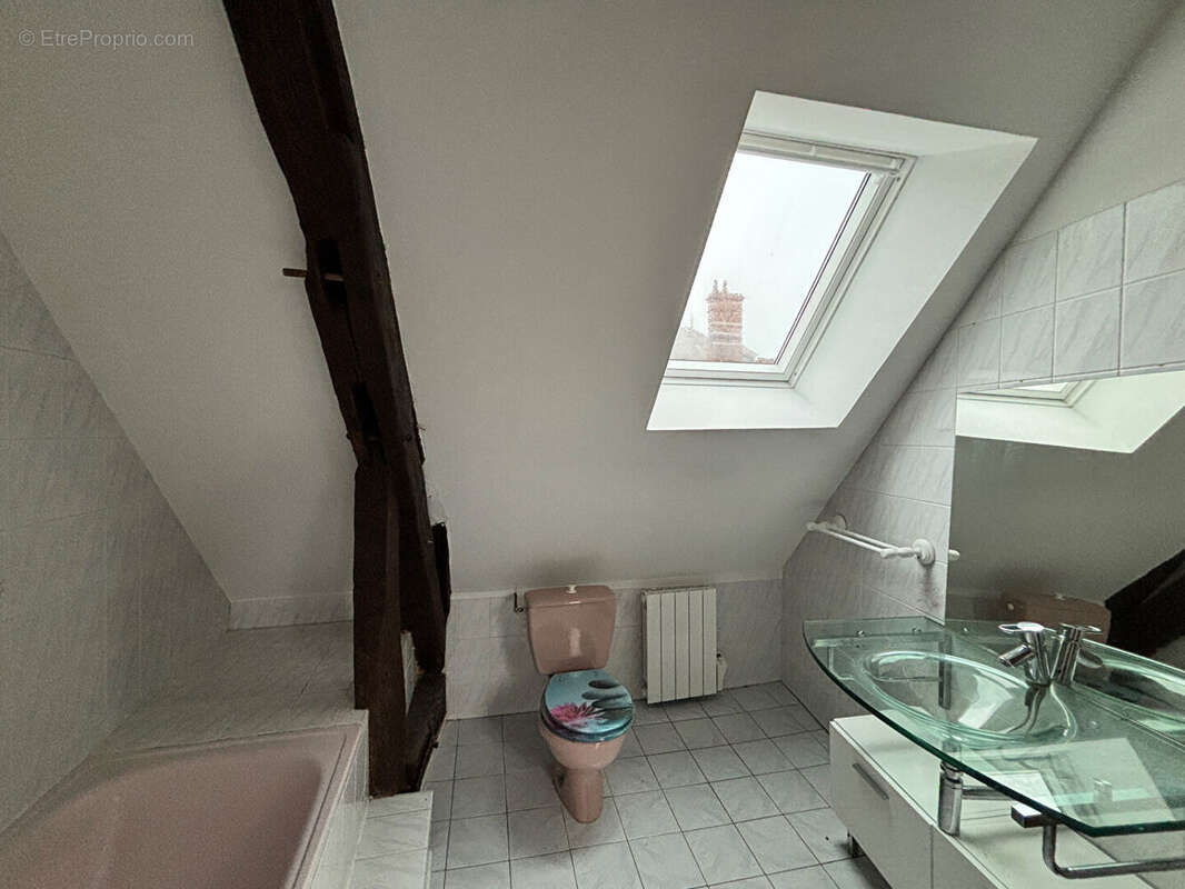 Maison à LEVES