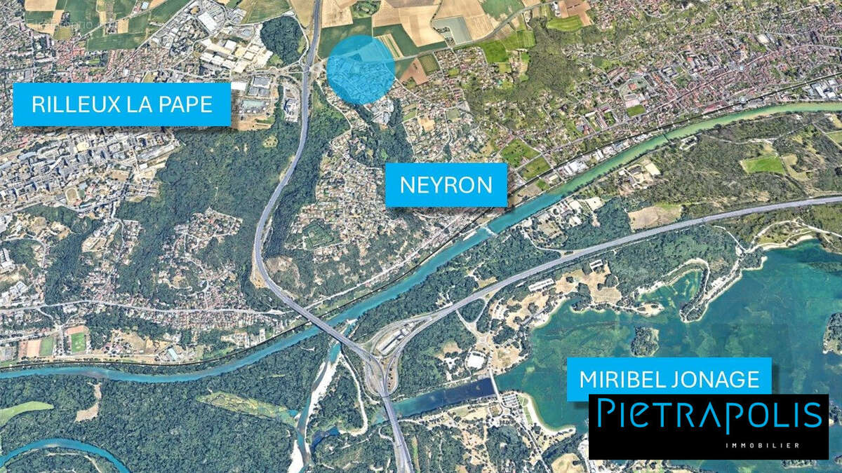 Appartement à NEYRON