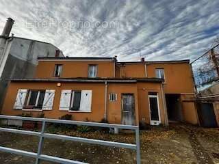 Commerce à IVRY-SUR-SEINE