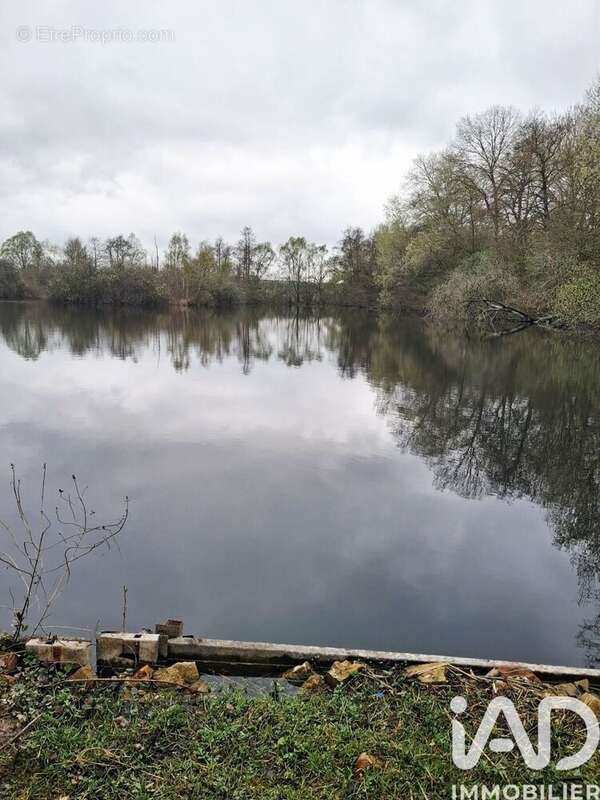 Photo 3 - Terrain à CONDE-FOLIE