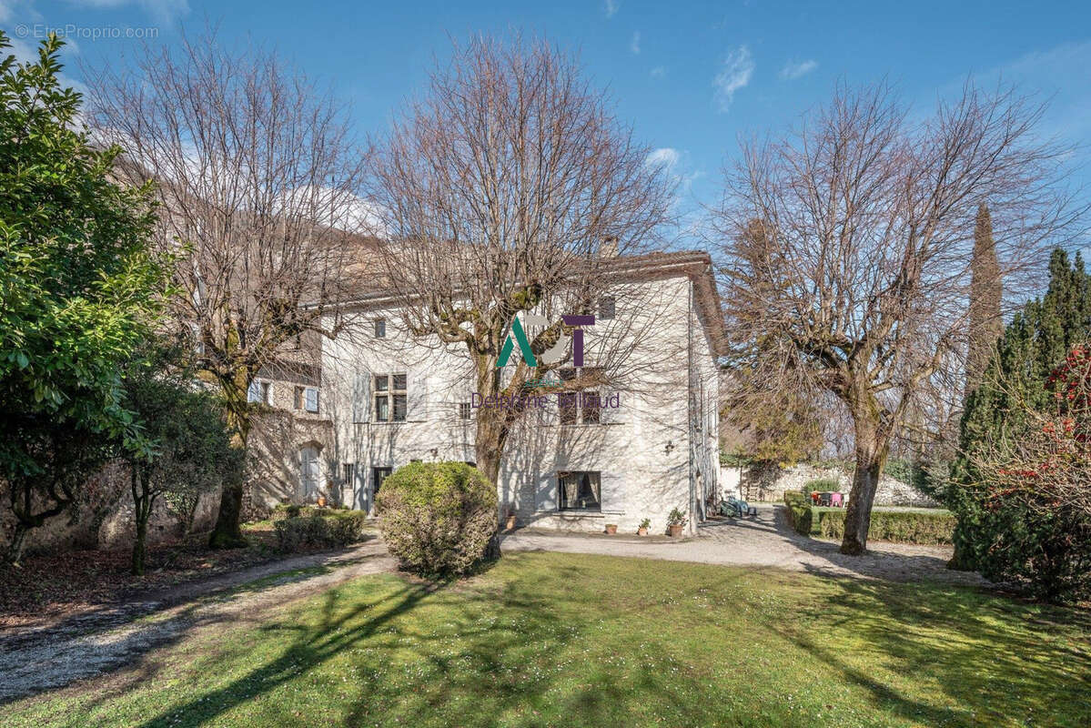 Maison à CLAIX
