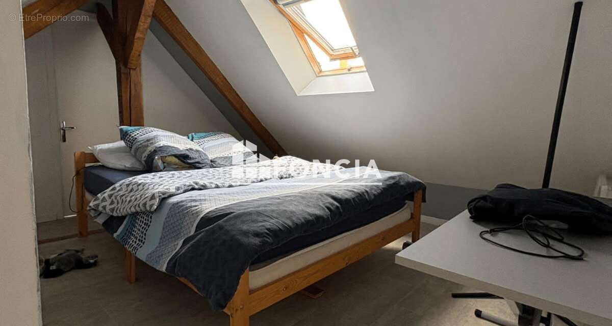 Appartement à CONNERRE