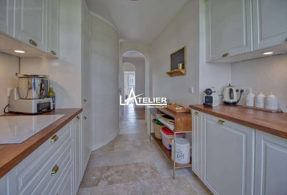 Appartement à GARCHES