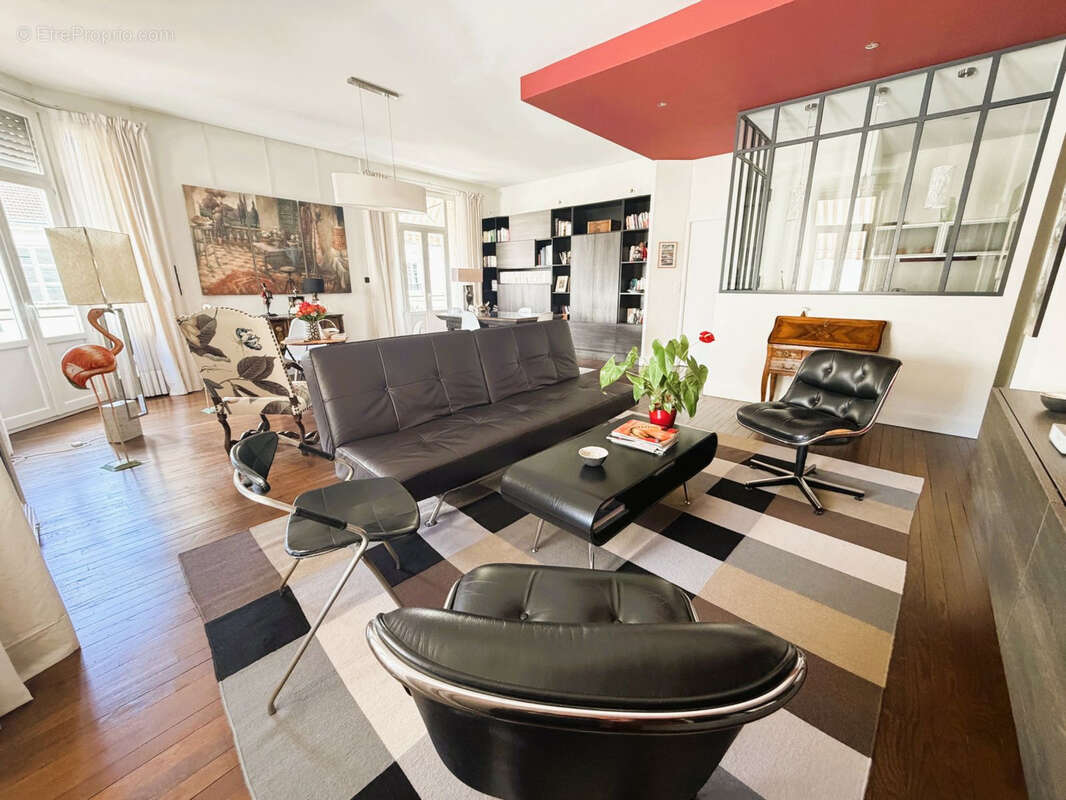 Exclusivite appartement de caractere coeur de ville - photo 10