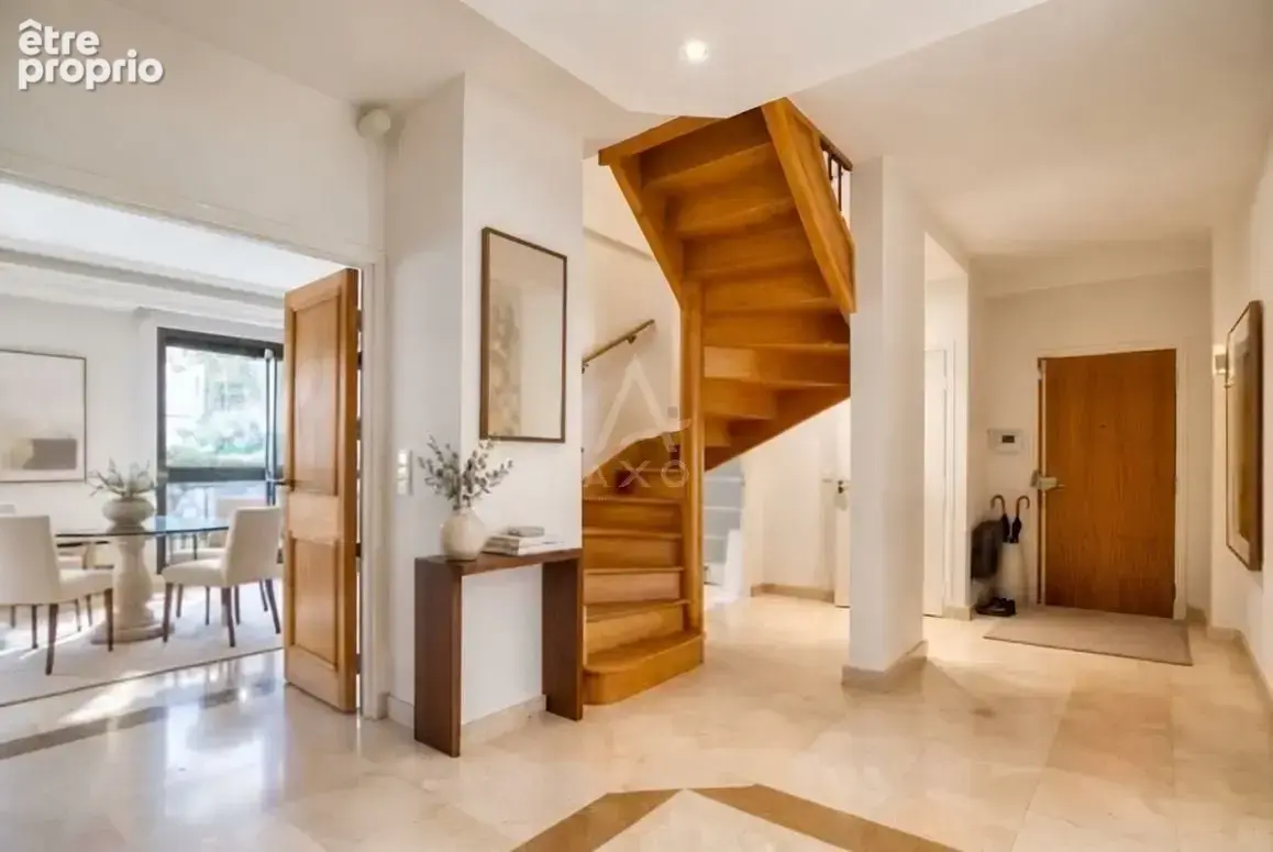Neuilly sur seine - duplex d'exception avec terrasse et parking (4/5 chambres) - photo 7