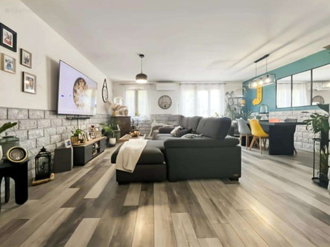 Maison à MIRAMAS