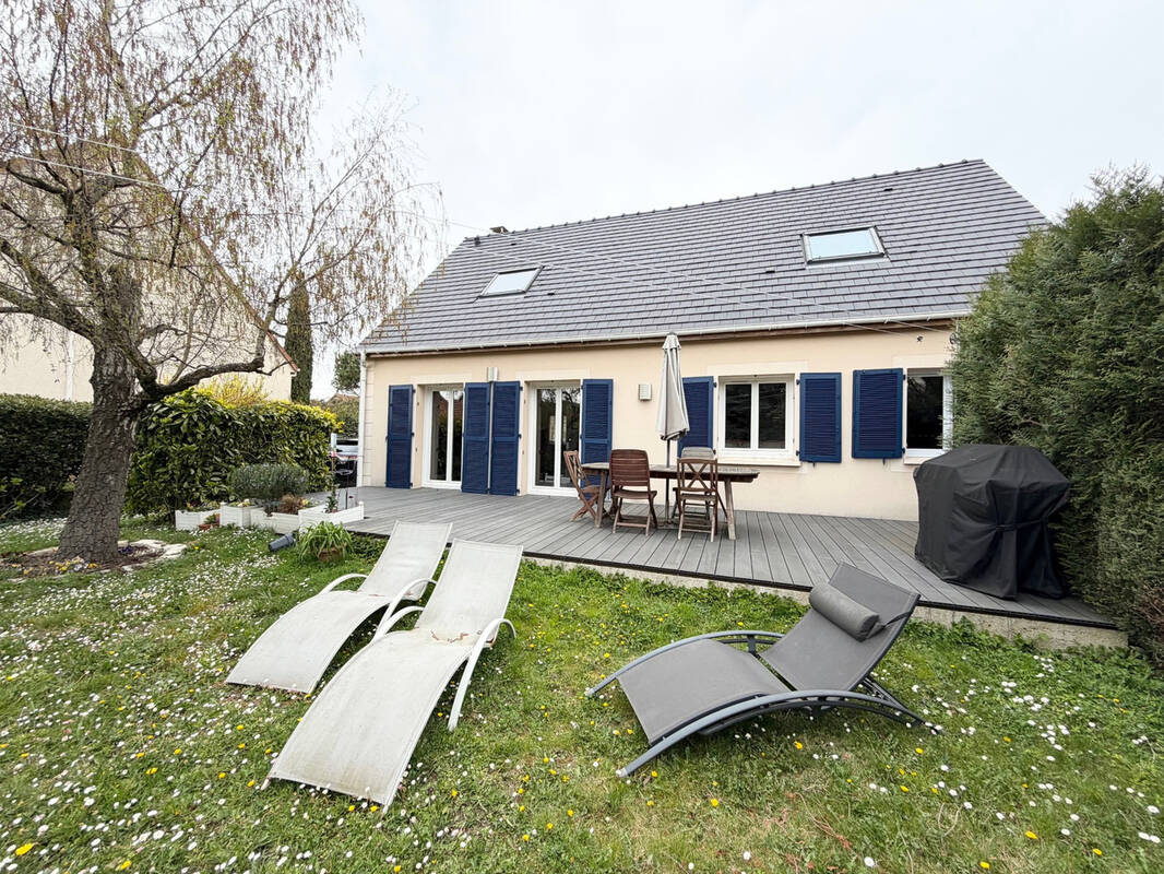 Maison à SAVIGNY-SUR-ORGE