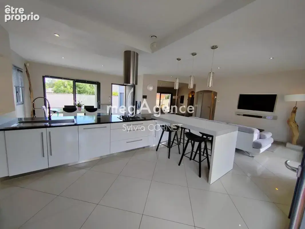 Maison plain pied à 5mn de Bourg en Bresse - photo 2
