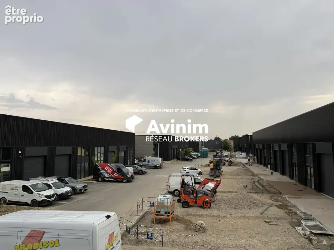 Commerce 225 m² à vendre à Trevoux (01600) - photo 2