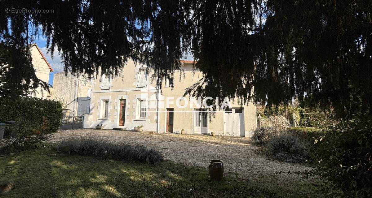 Maison à NIORT