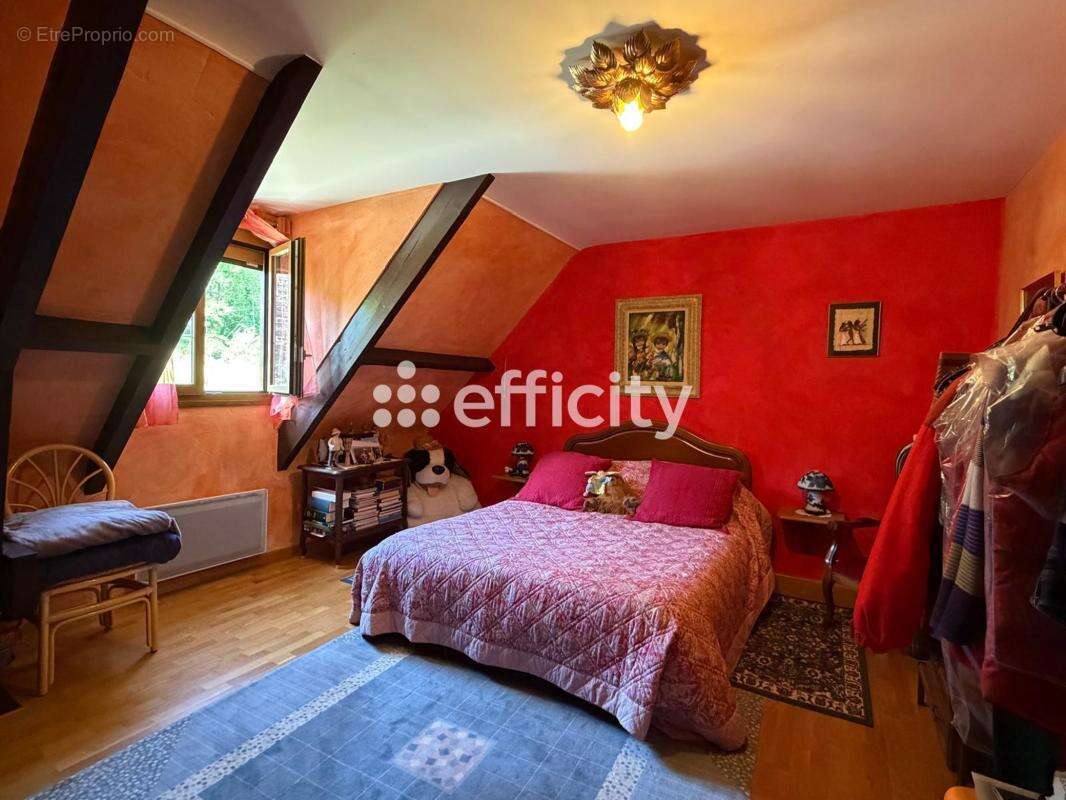 Maison à MEZY-SUR-SEINE