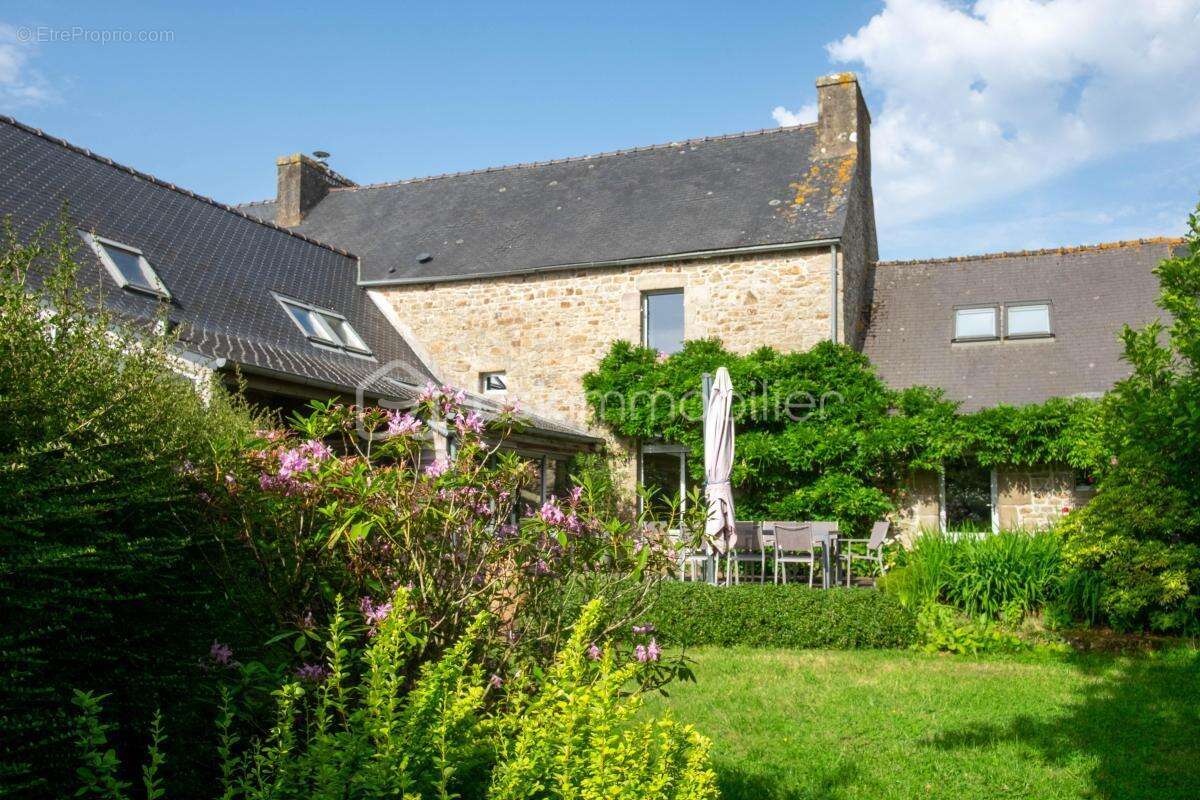 Superbe maison de caractère dans un cadre préservé - photo 3