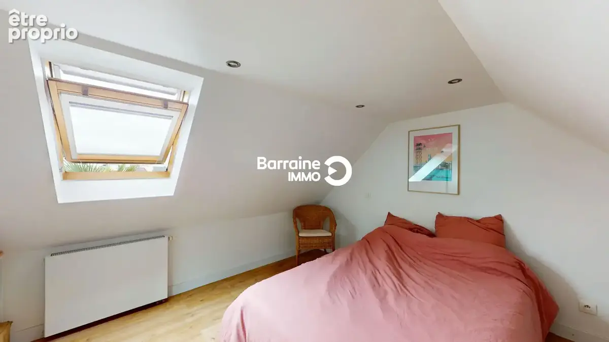 BARRAINE IMMO : A VENDRE - Maison familiale à Brest - 4 chambres et proche des commodités - Réf : PZ00390-FL - photo 15