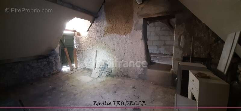 Maison à PONCE-SUR-LE-LOIR