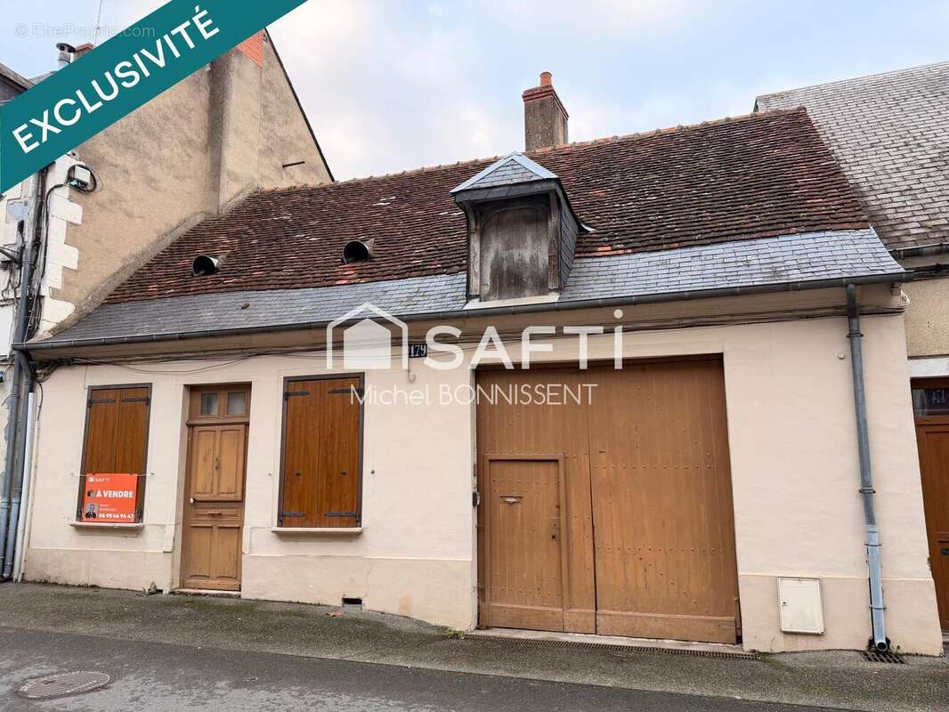 Photo 3 - Maison à MEHUN-SUR-YEVRE