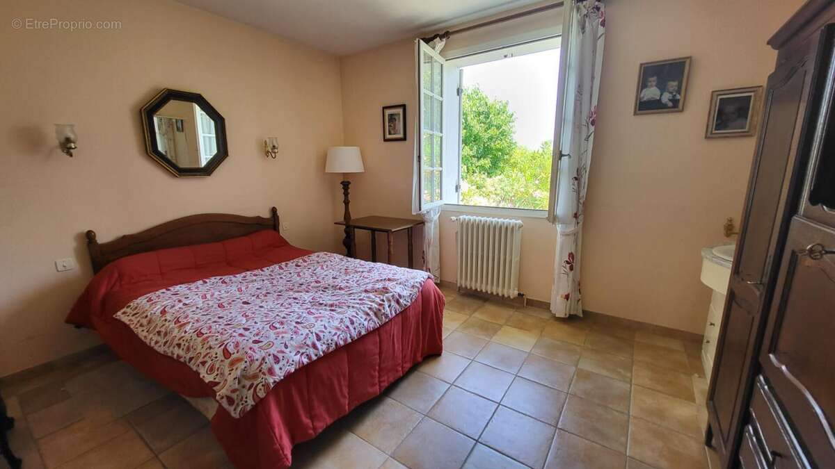 Maison à SAINT-MEDARD-DE-MUSSIDAN