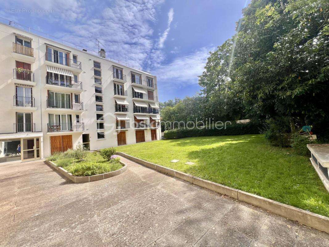 Appartement à SAINT-CLOUD