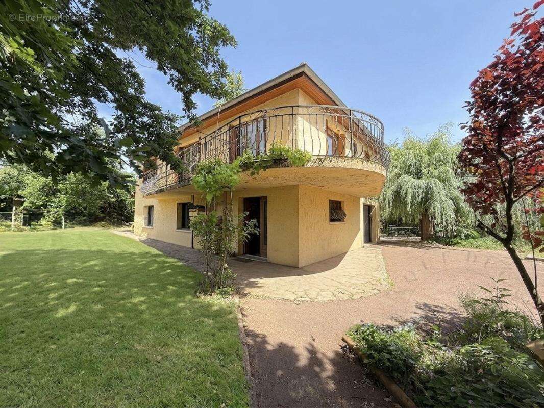 Maison à CHAPONOST
